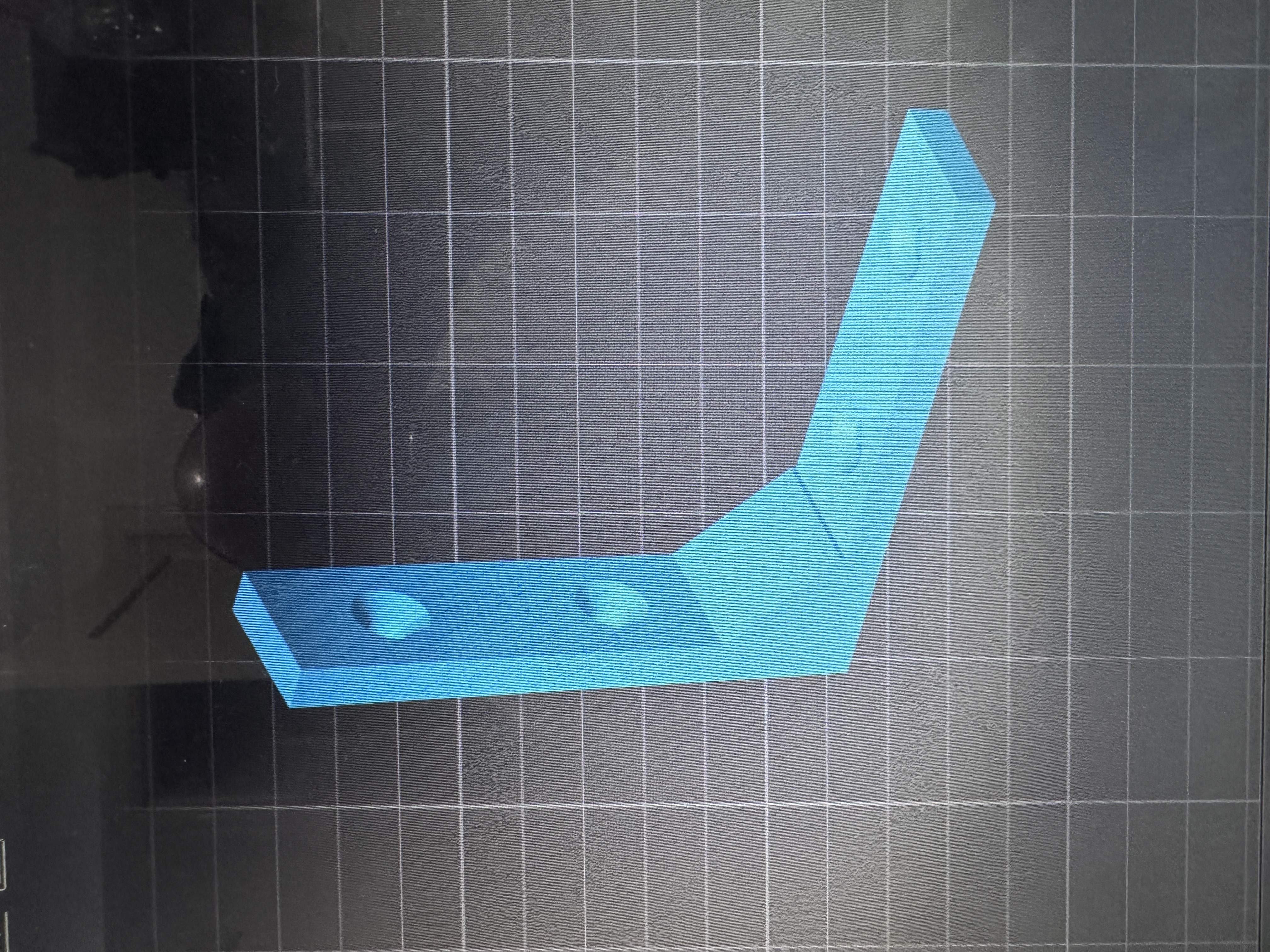 Simple L bracket