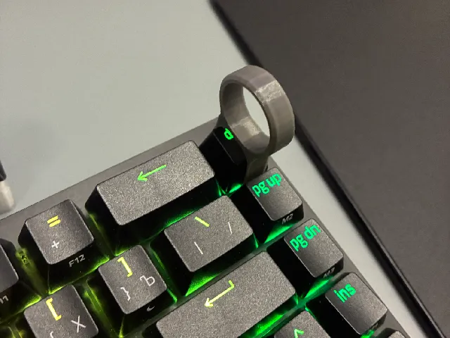 Keycap puller
