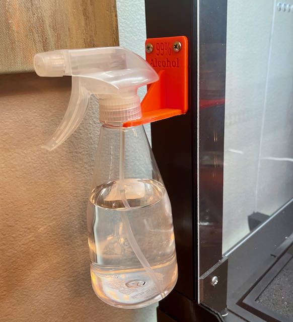 Spray Bottle Mount Lack Enclosure