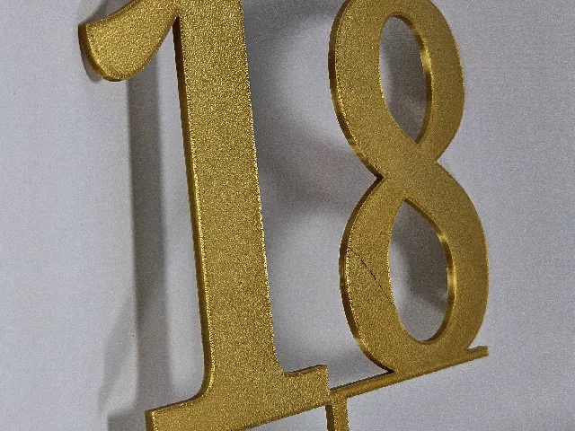 Number 18 topper