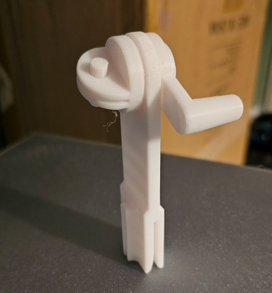 Embroidery Floss Bobbin Winder by Bigfoot650 Download free STL model