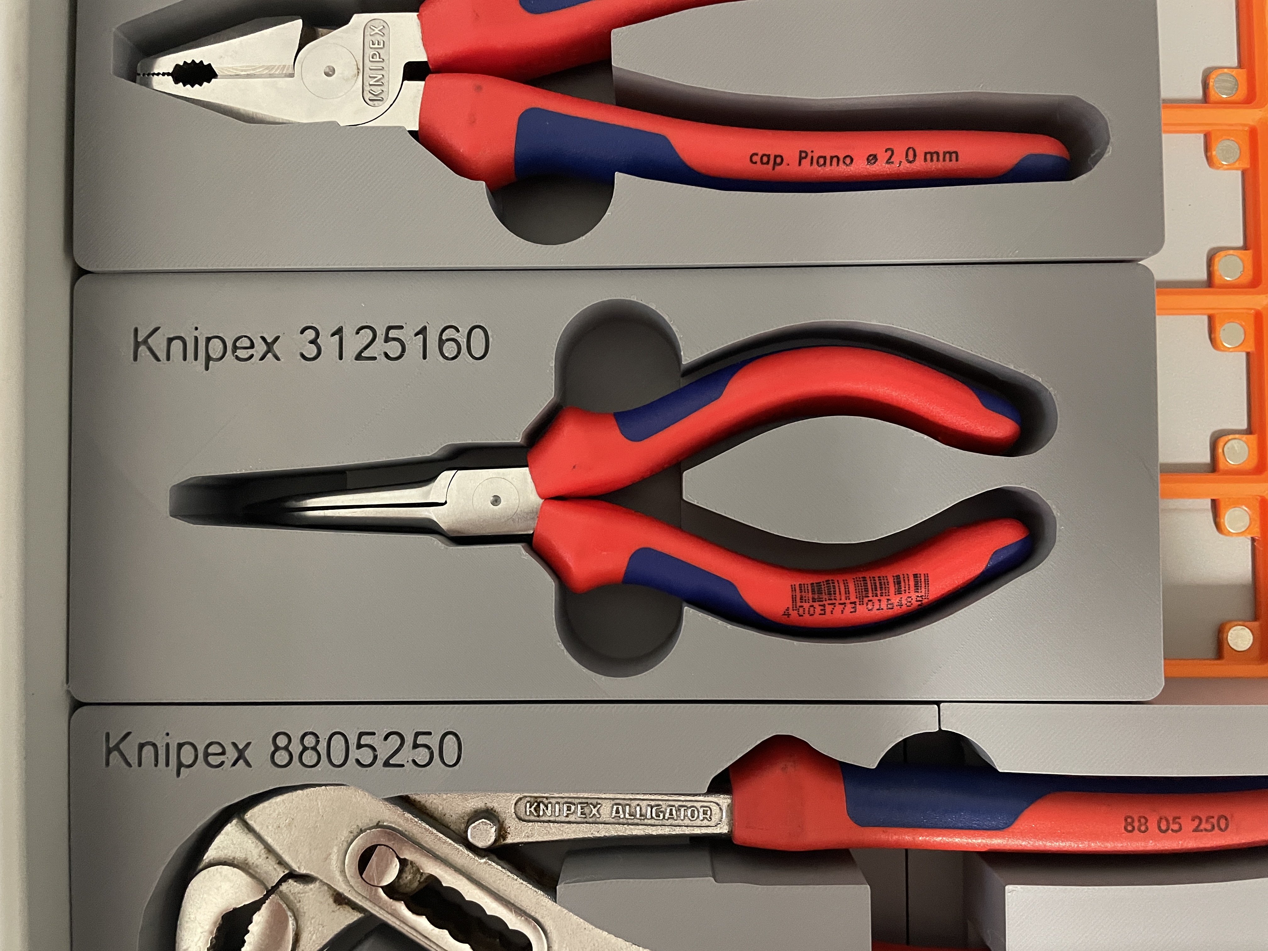 Gridfinity Knipex 3125160 needle nose pliers needle nose pliers Greifzange