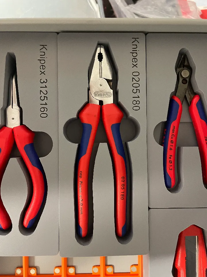Gridfinity Knipex 0205180 combination pliers Kombizange by