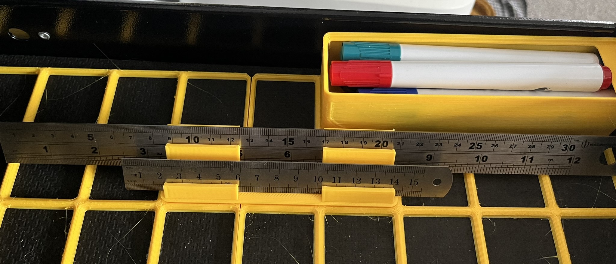 Gridfinity ruler holder with OpenSCAD file