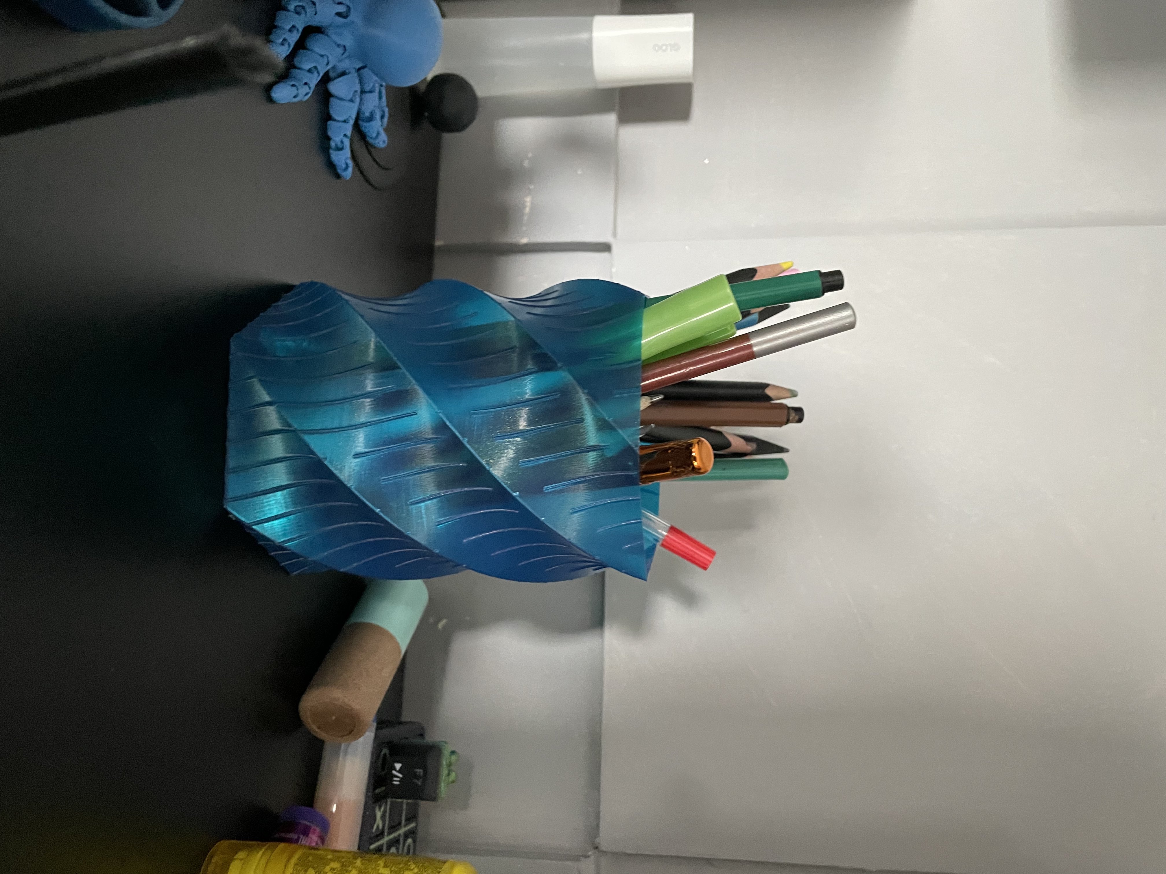 Tactile Spiral Vase Pen Holder