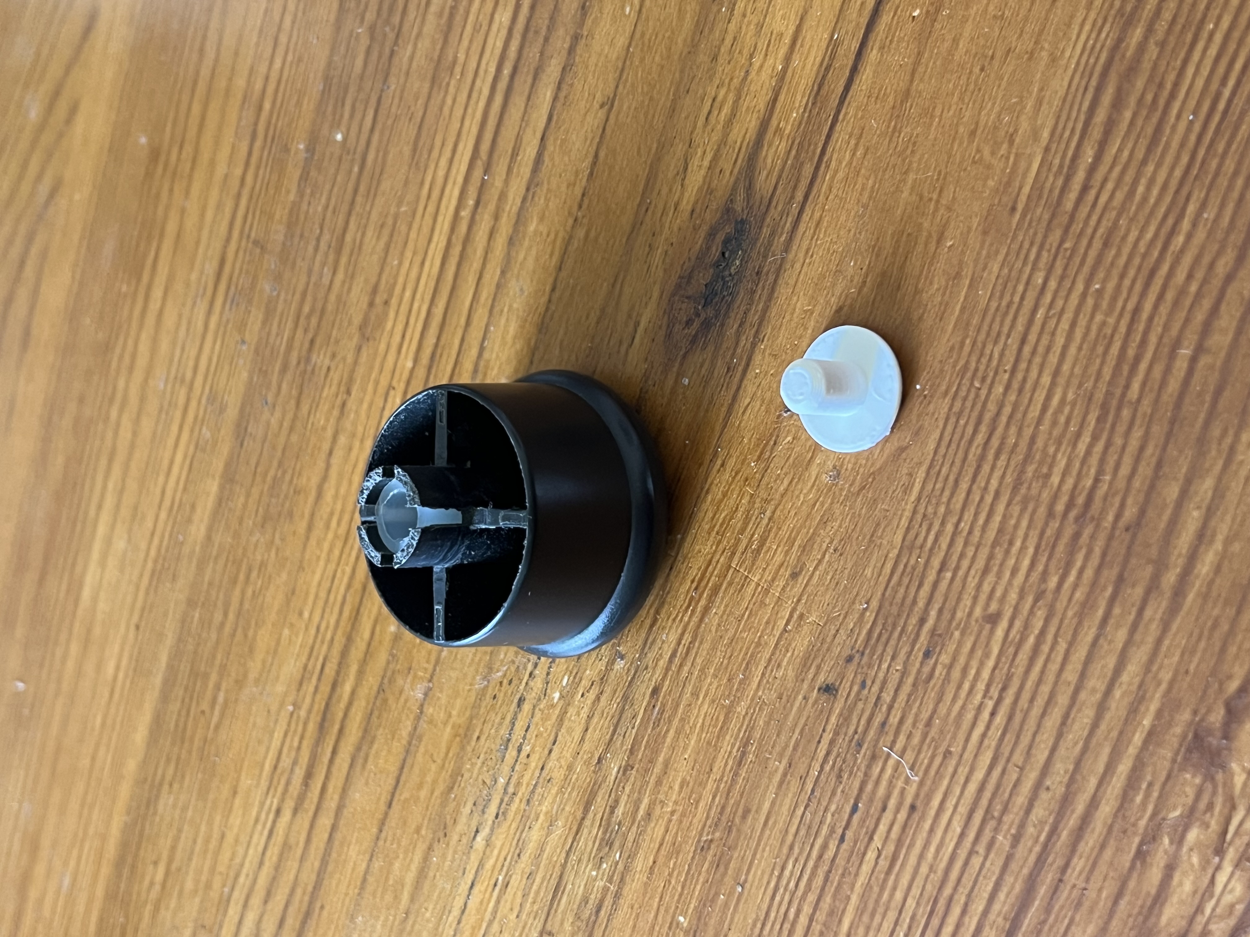 VW Lupo Window Crank Plug