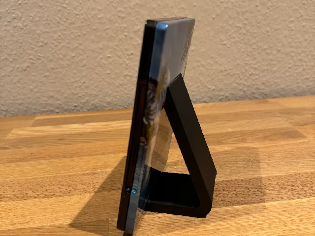 Simple and Elegant Blu-ray/SteelBook/DVD Stand