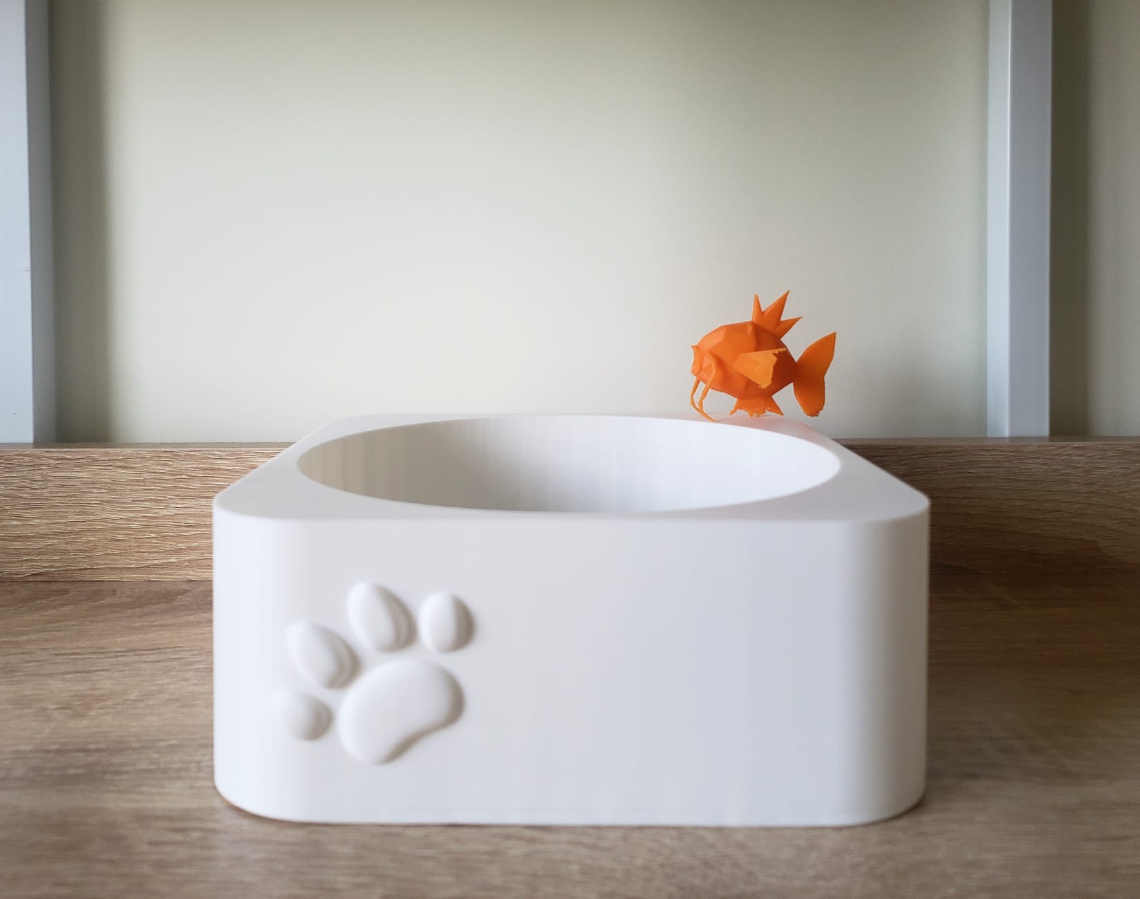 Pet bowl for cat or dog