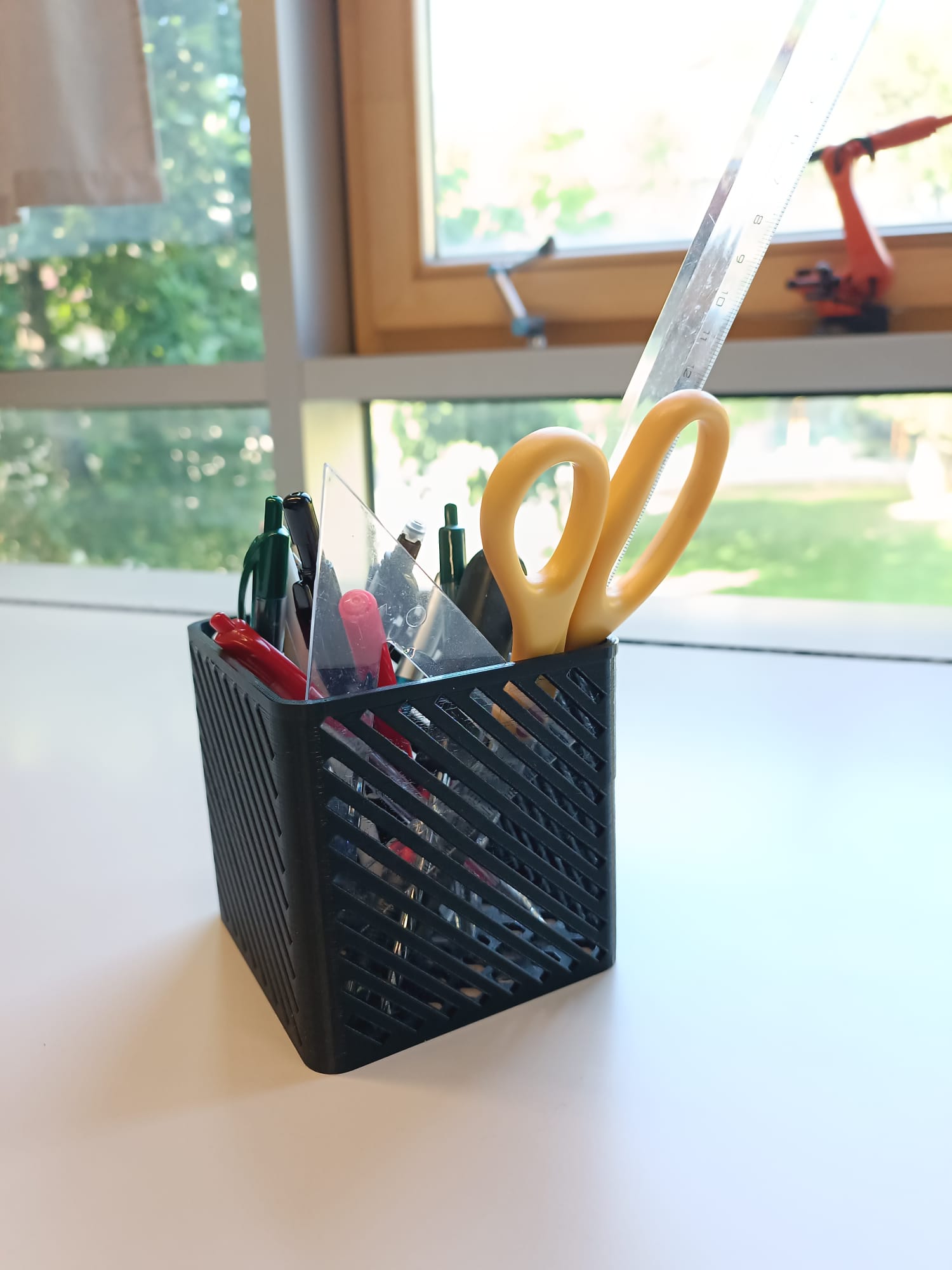 Pencil holder with absurdly long printing time