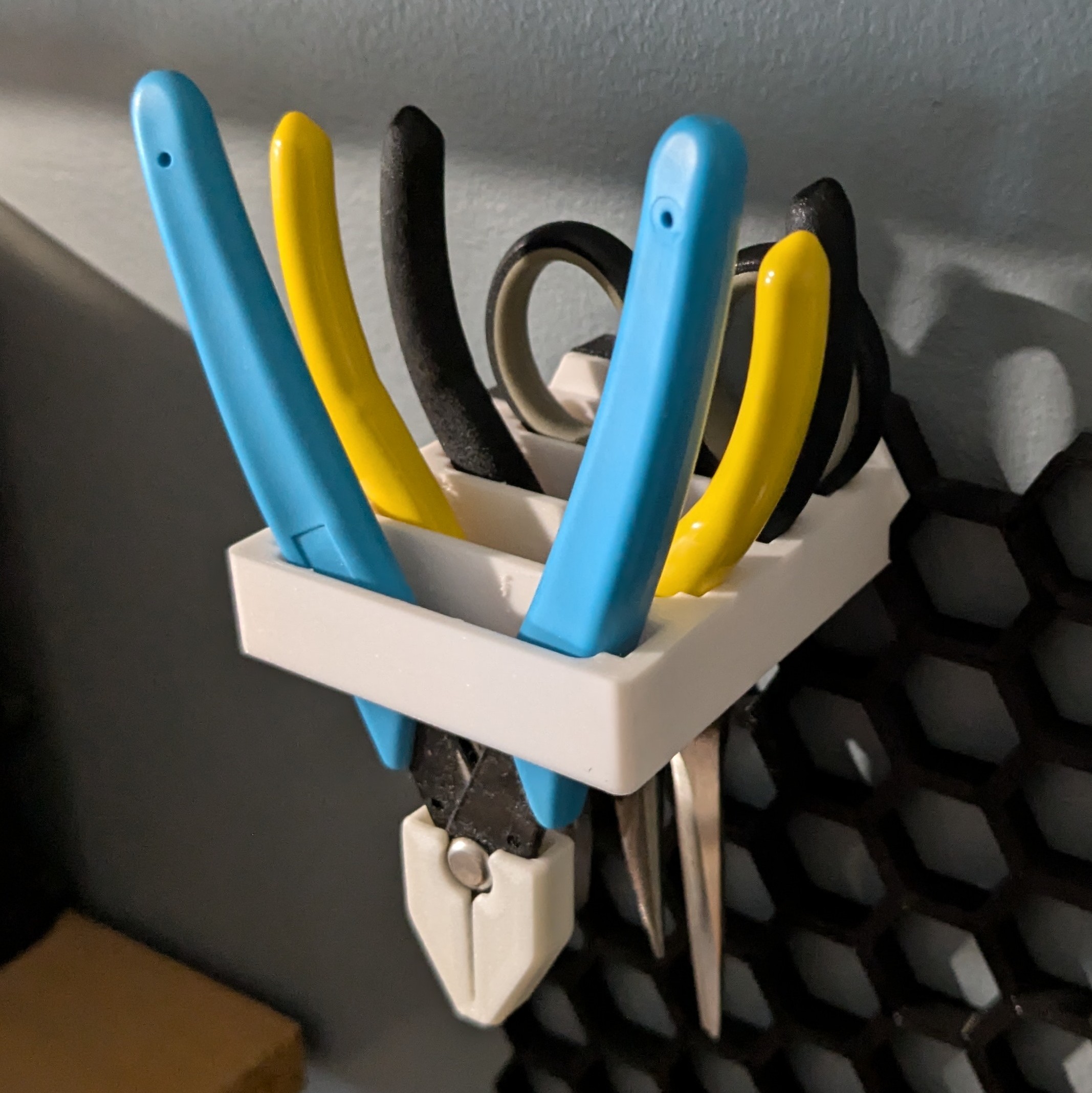 Better HSW Multiple Pliers Hanger