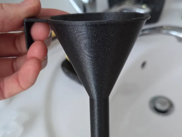 Funnel (trychtýř)
