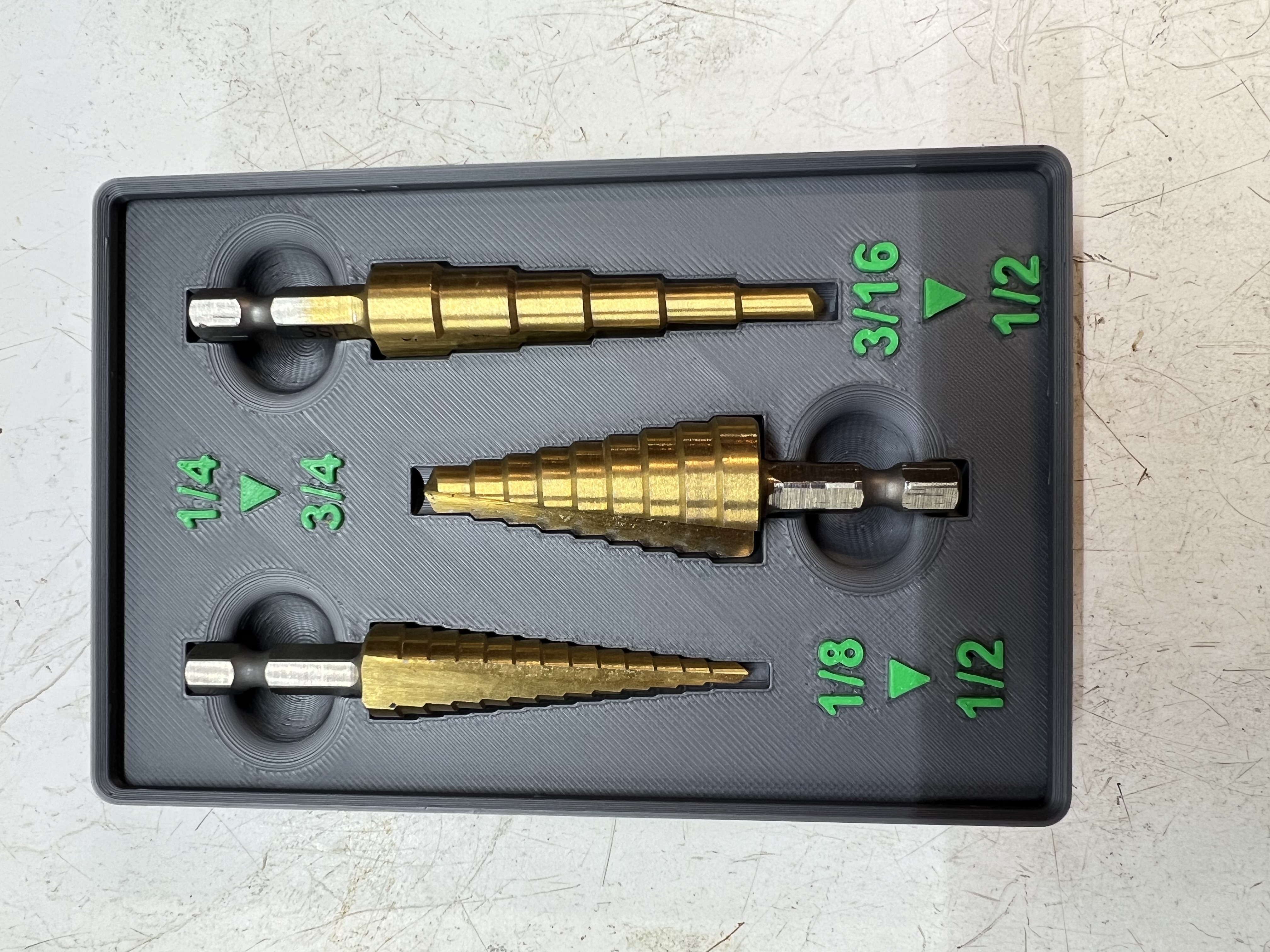 Gridfinity Harbor Freight step drill holder with magnets