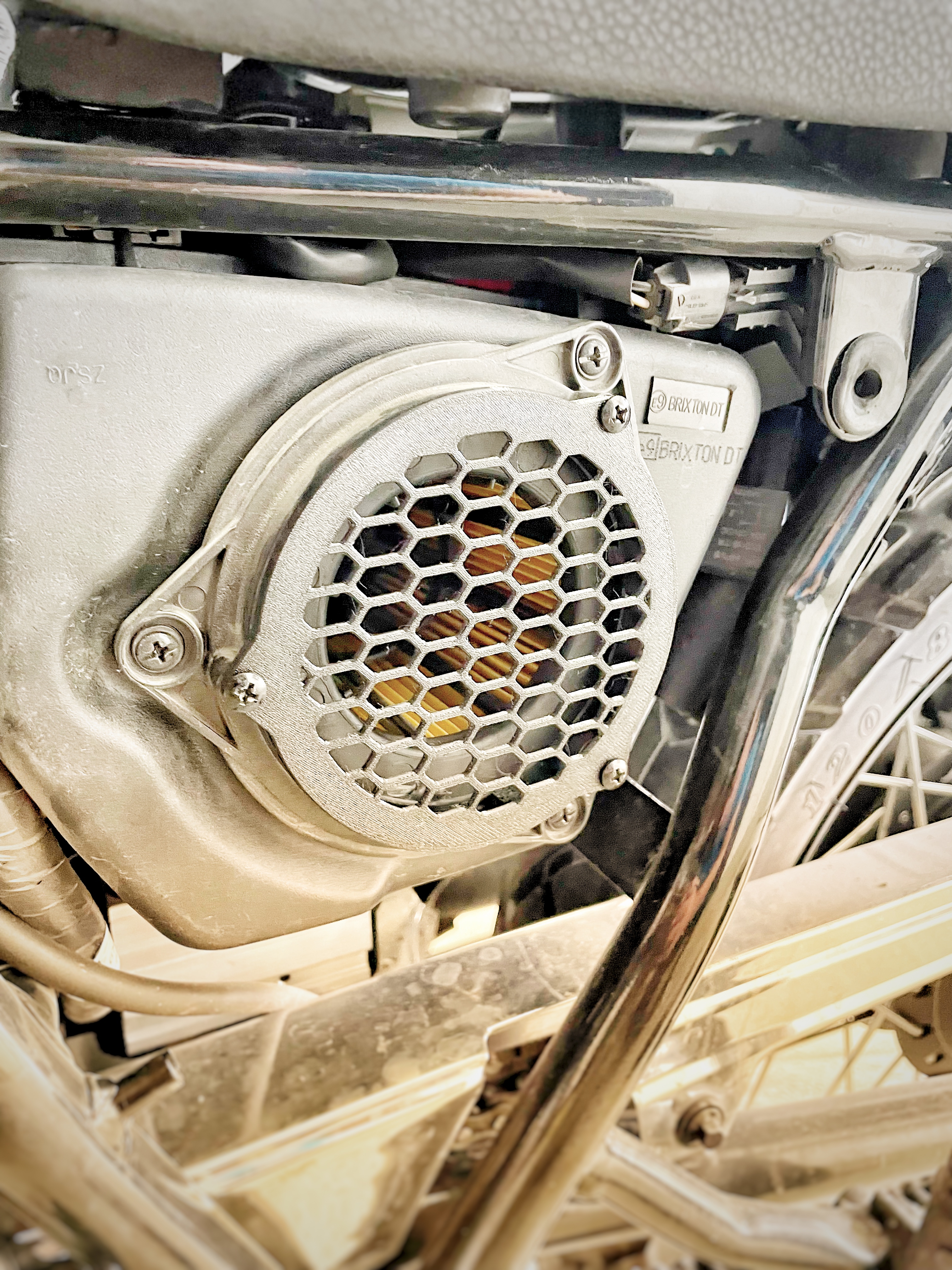 Air filter protection grille for Brixton 125ccm