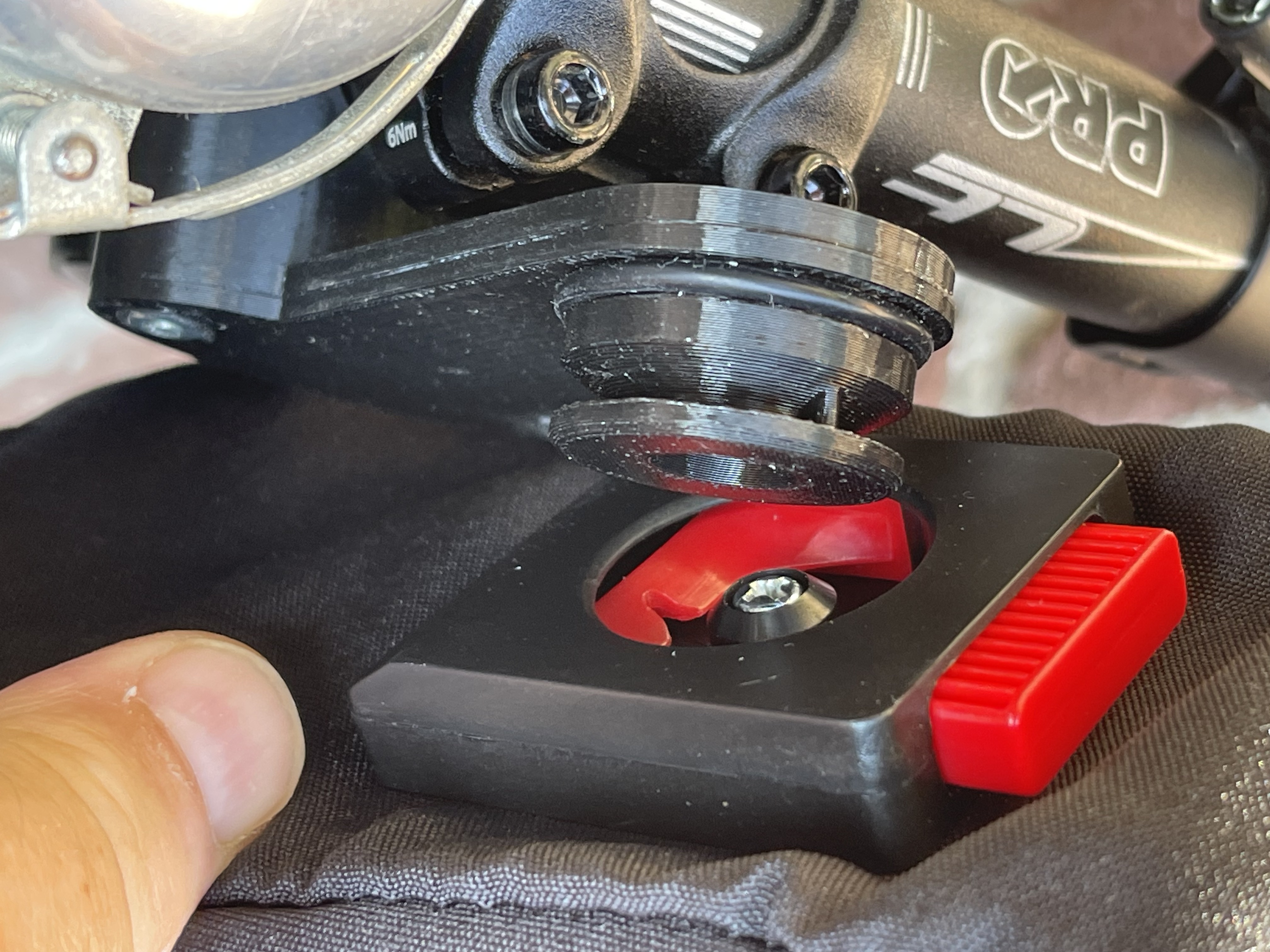 Crivit bike smartphone holder clip adaptor