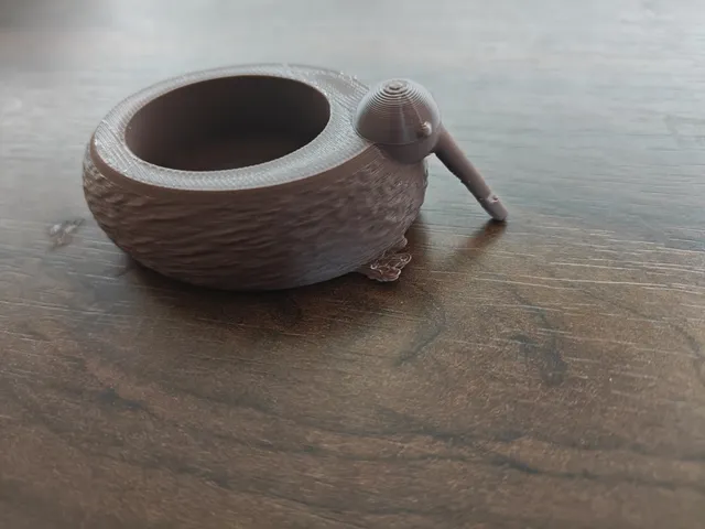 Kiwi Bird Tea Bag Holder — feathered, beak holds the string, no supports