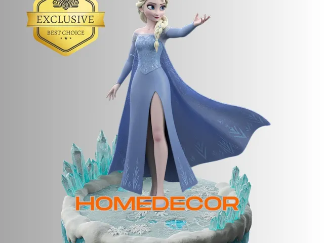 Elsa from Frozen with base