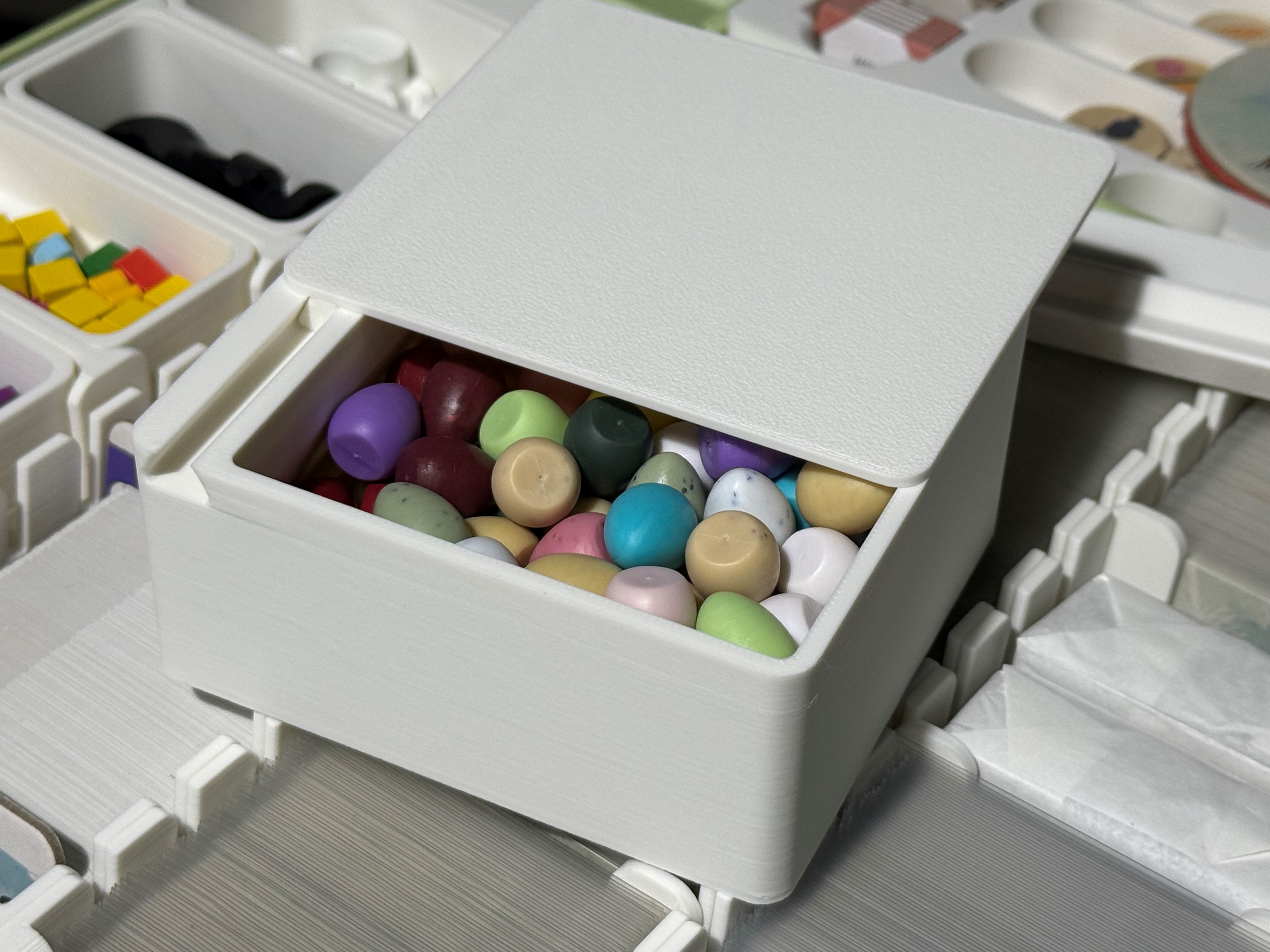 Wingspan Nesting Box Alternative Egg Box — thumbnail 2