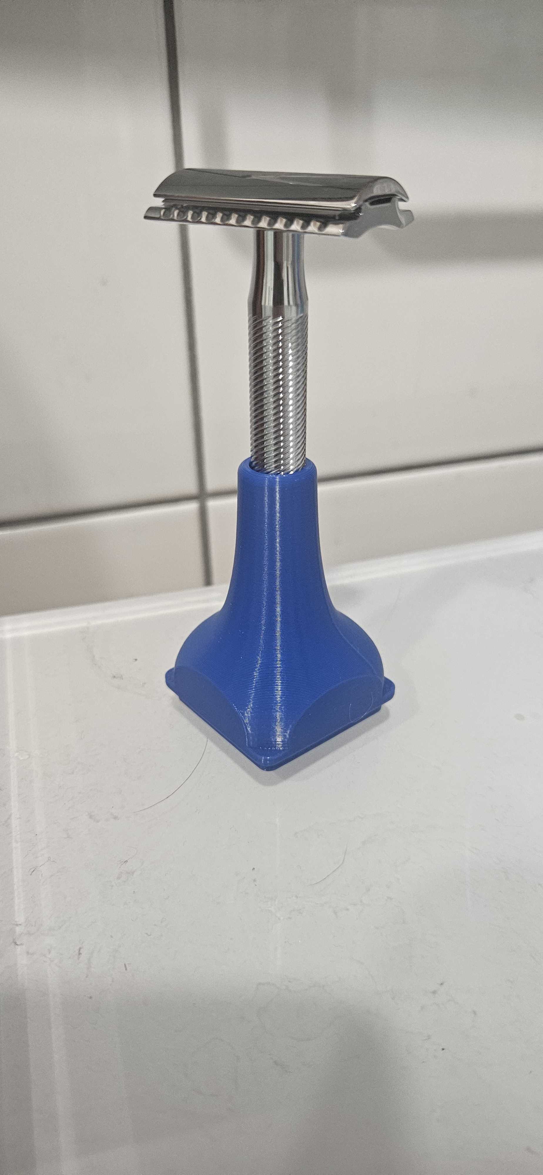 Gridfinity Stand for King C. Gillette Double Edge Safety Razor