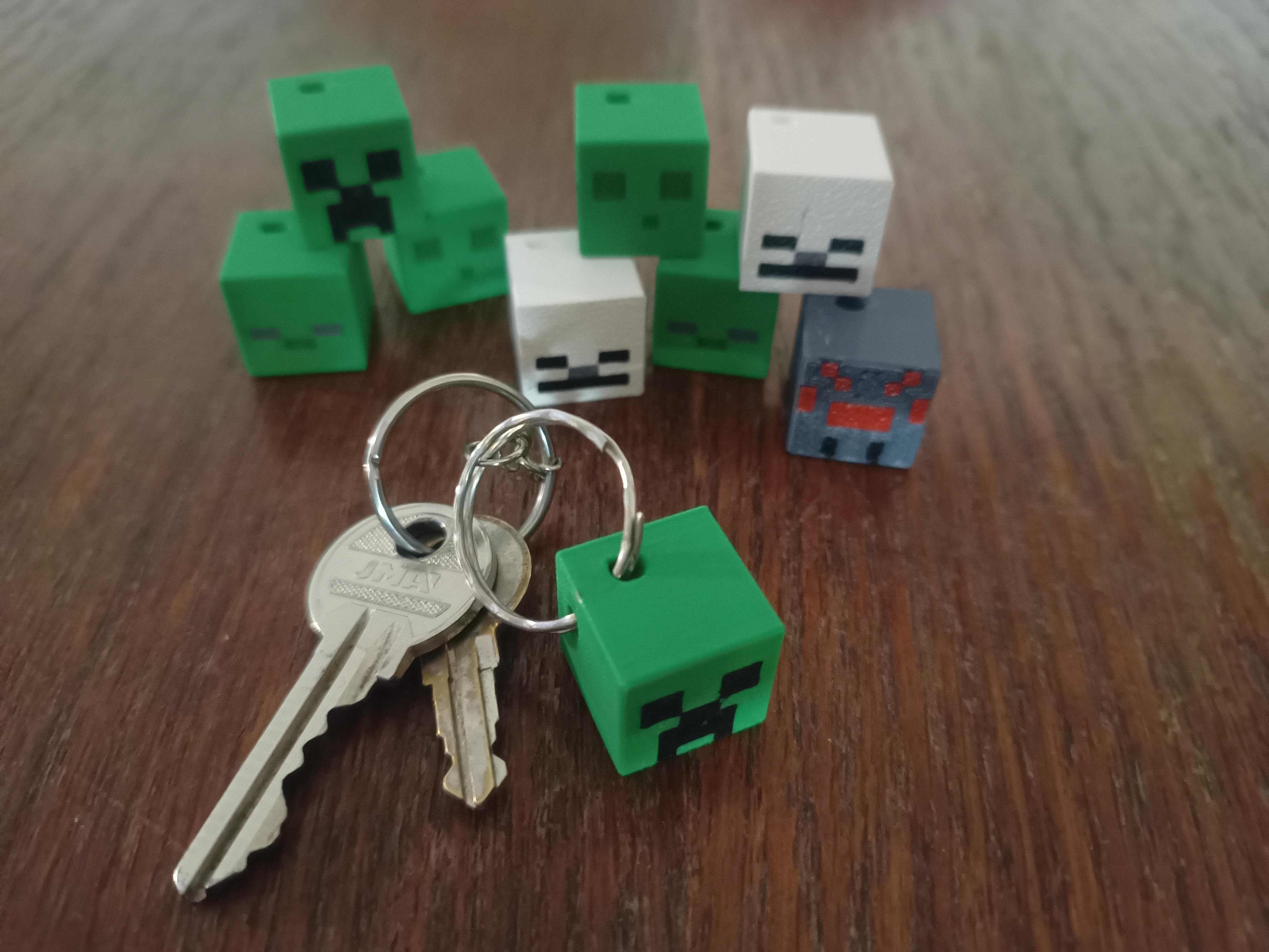 Minecraft creeper, zombie, slime, spider, skeleton keychain