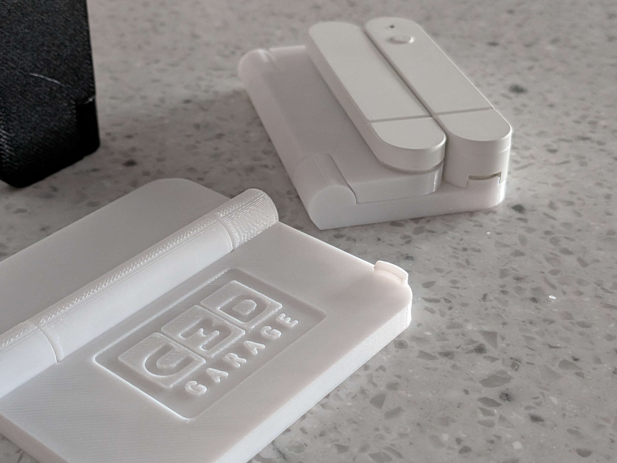 Garage Door Sensor Hinge for Ikea Myggbett - Print In Place — thumbnail 2