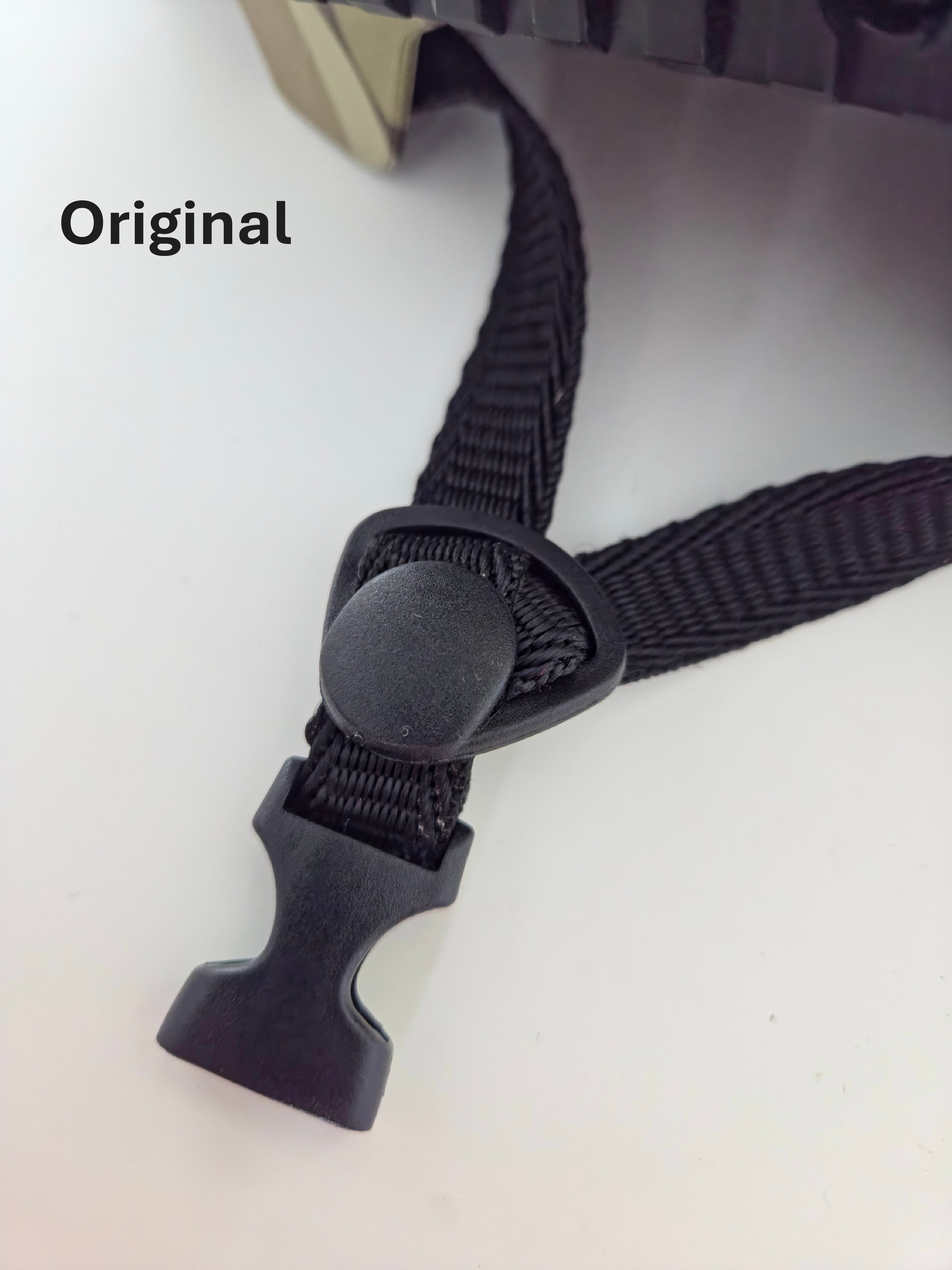 Helmet strap repair — miniatura 2