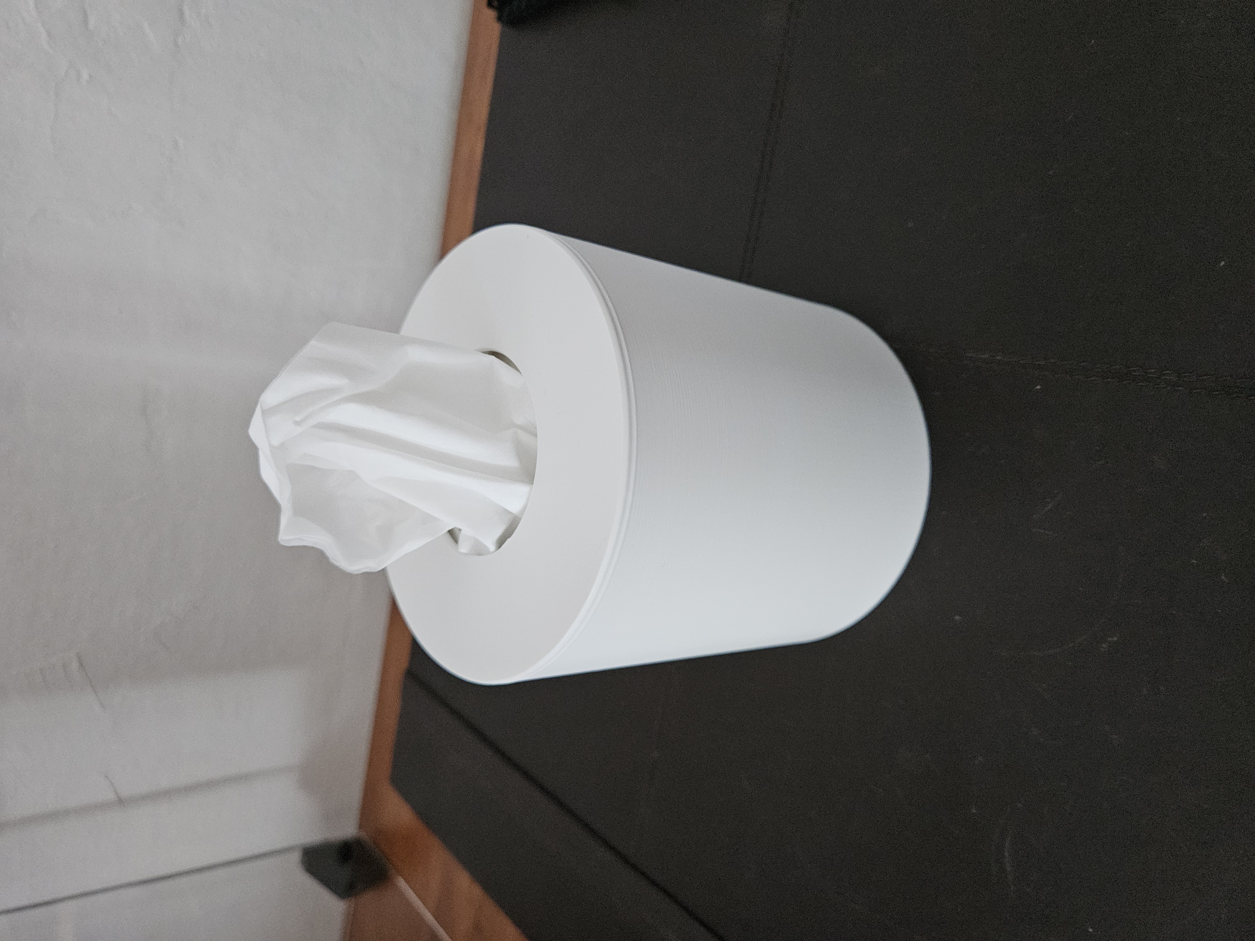 Simple Round Tissue Box (Einfach Taschentuchbox Rund)