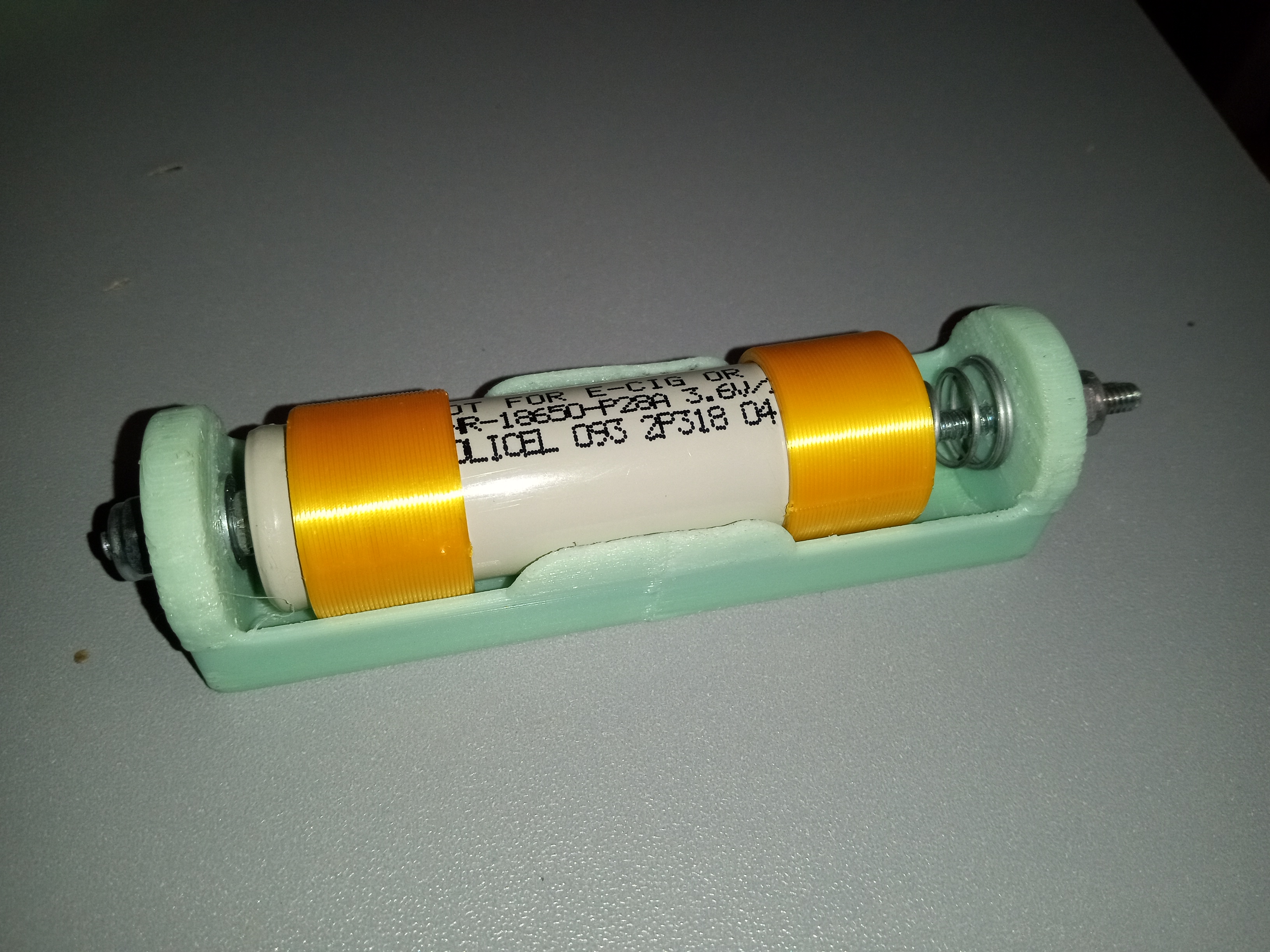 21700-18650 single cell holder 0.6