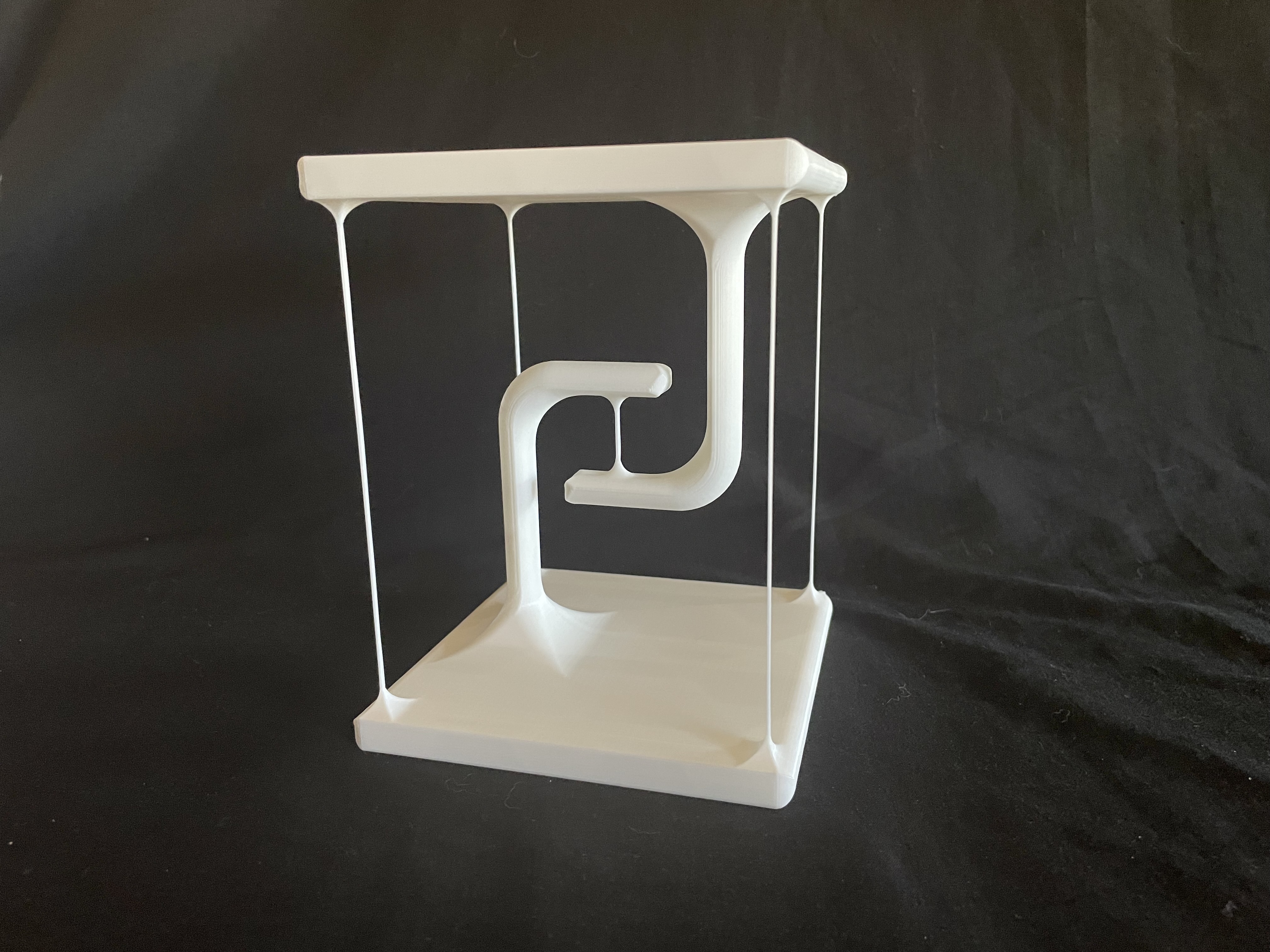 Print in Place Tensegrity Table
