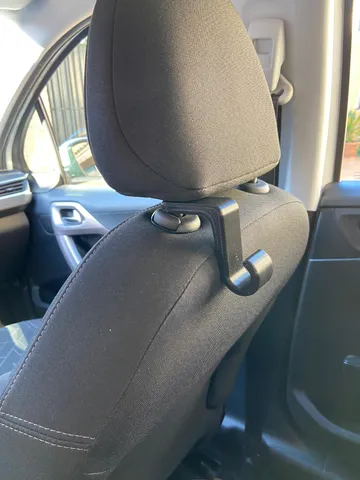 Kuka za glavu auto sedišta