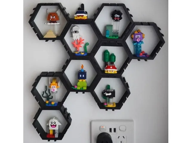 Mario Minifigs Hexagon Display (with wall mounts)