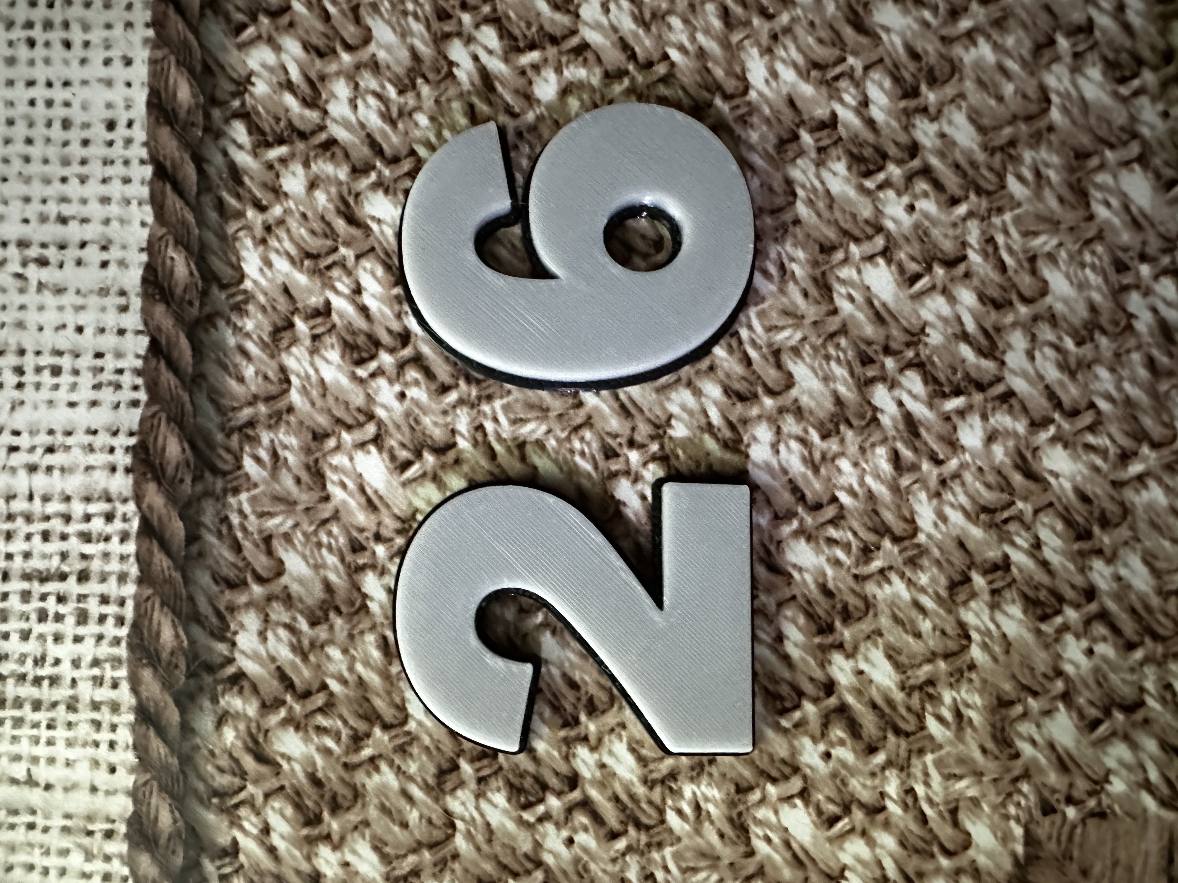 Door numbers 0-9