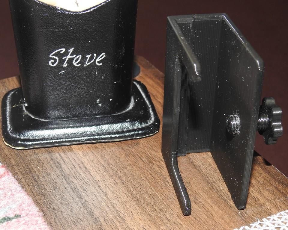 Glasses Holder Clamp