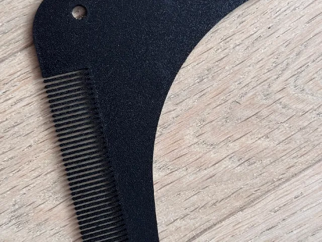 Beard shaper