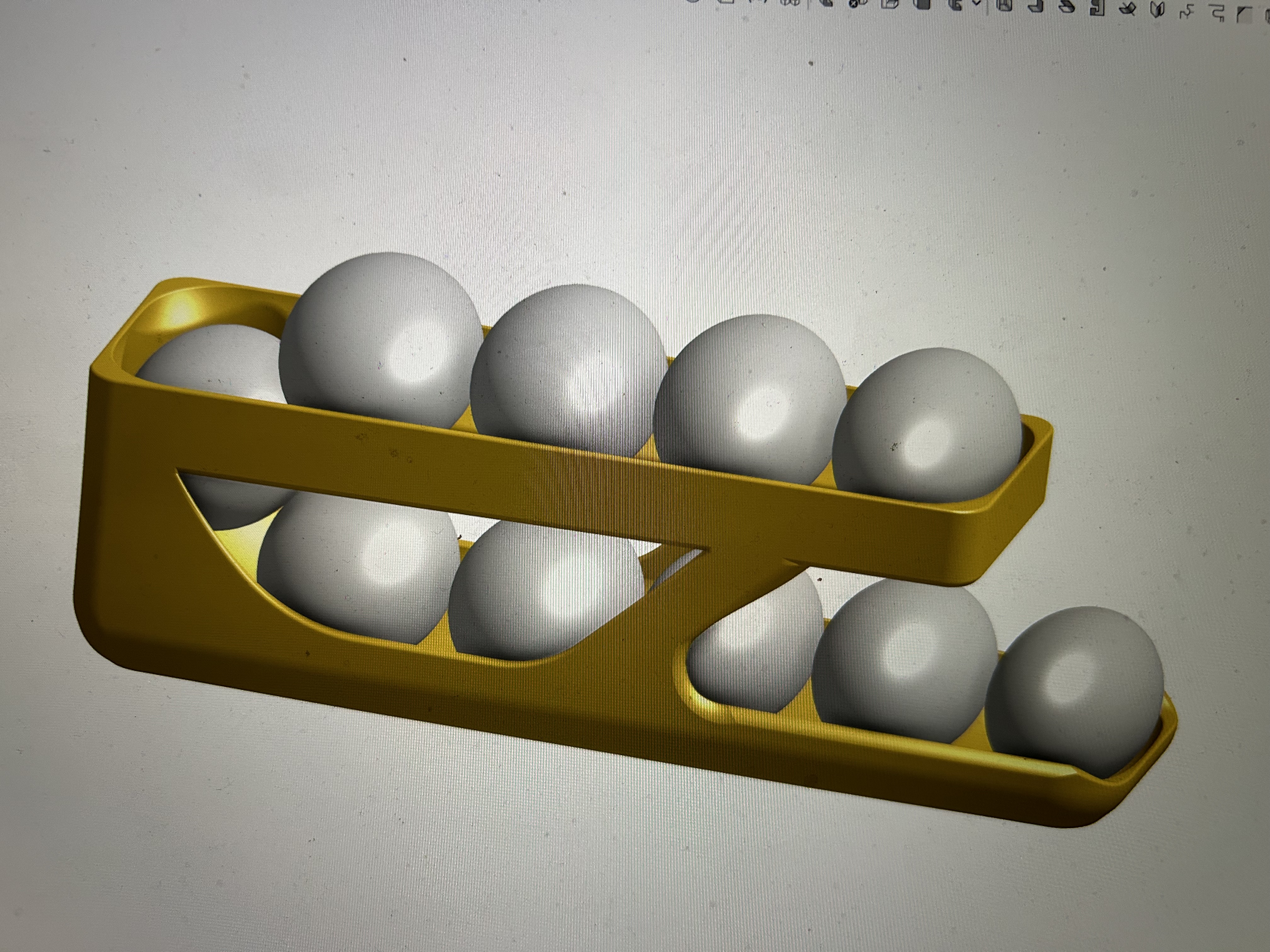 Miniatura 4 do modelo 3D egg dispenser