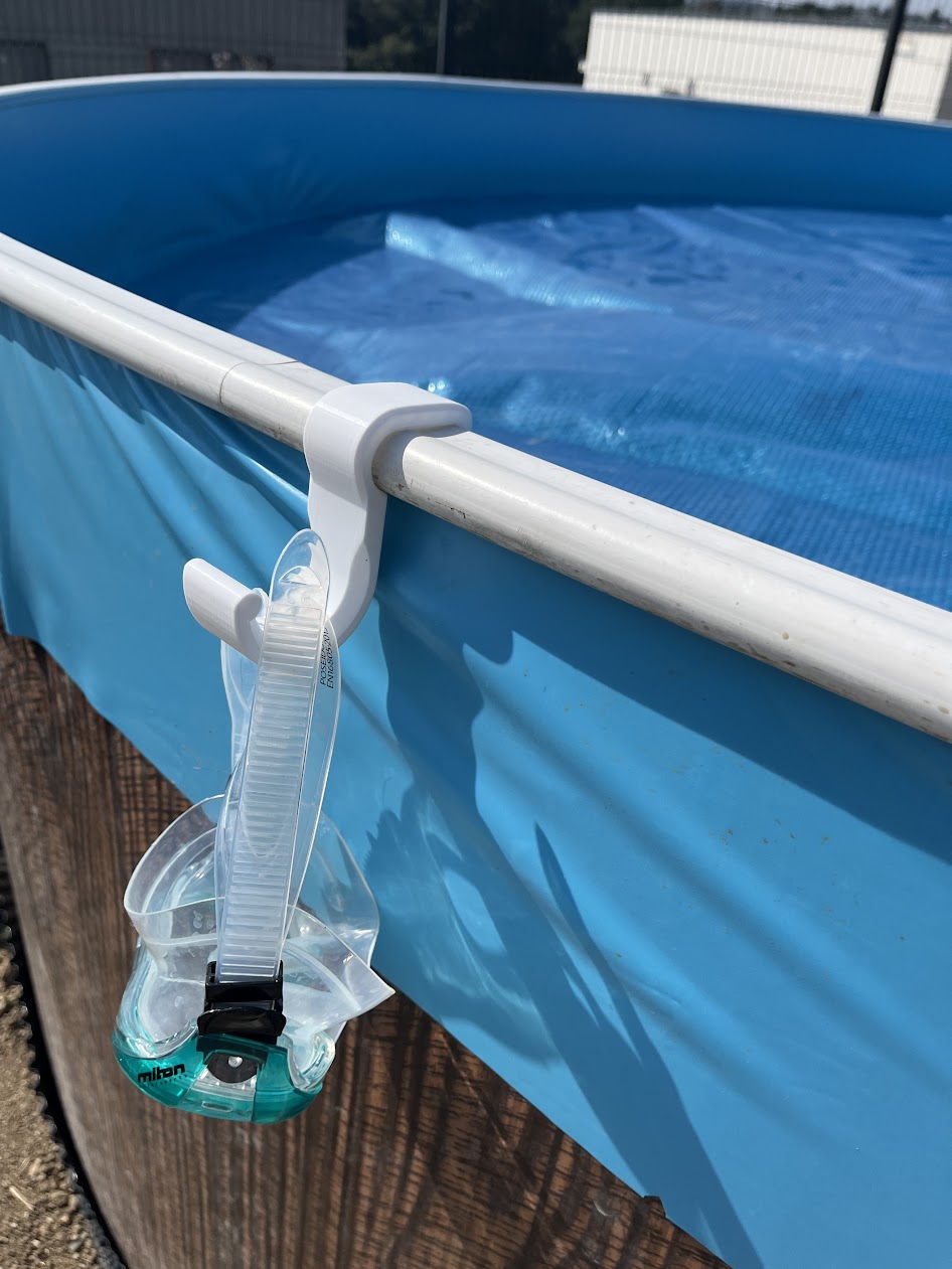 Azuro pool hook for things