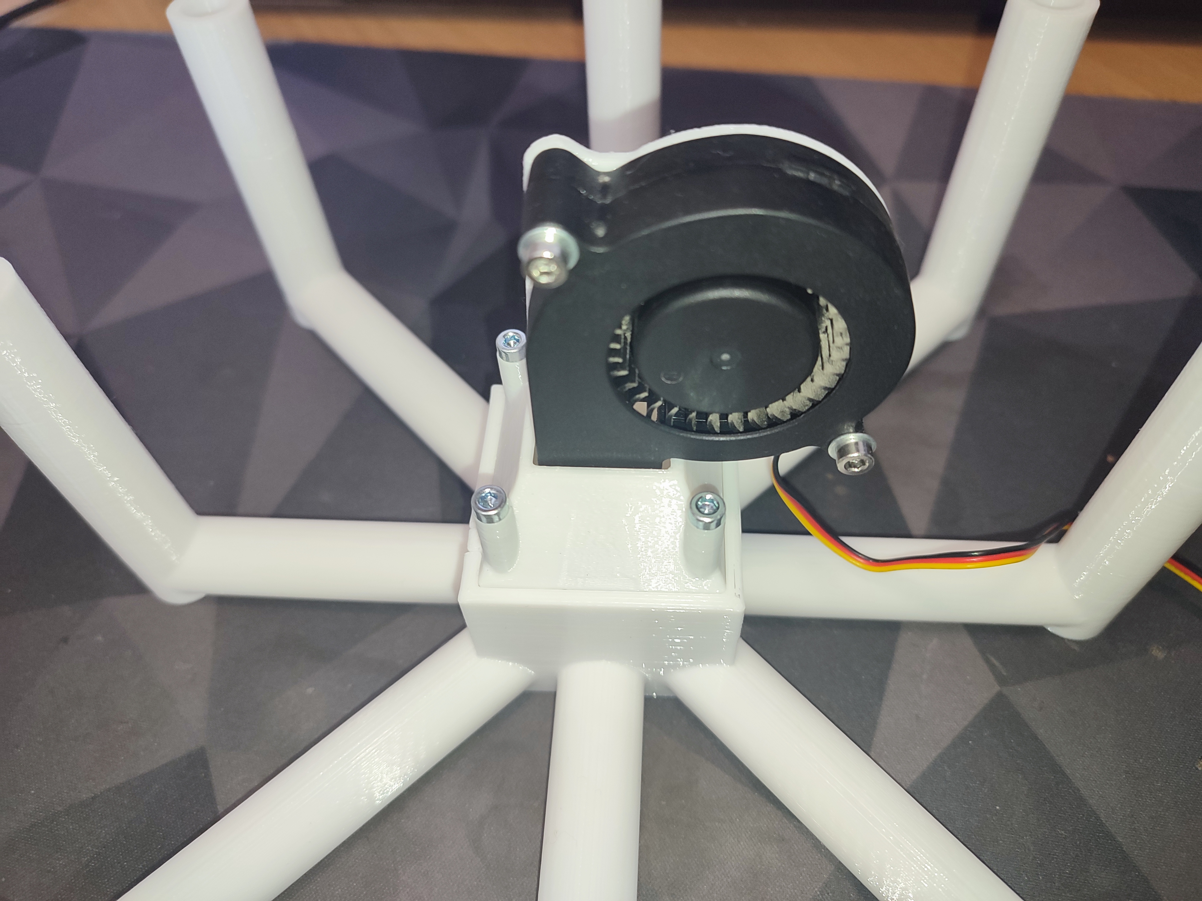 Radial fan adapter for community bottle dryer