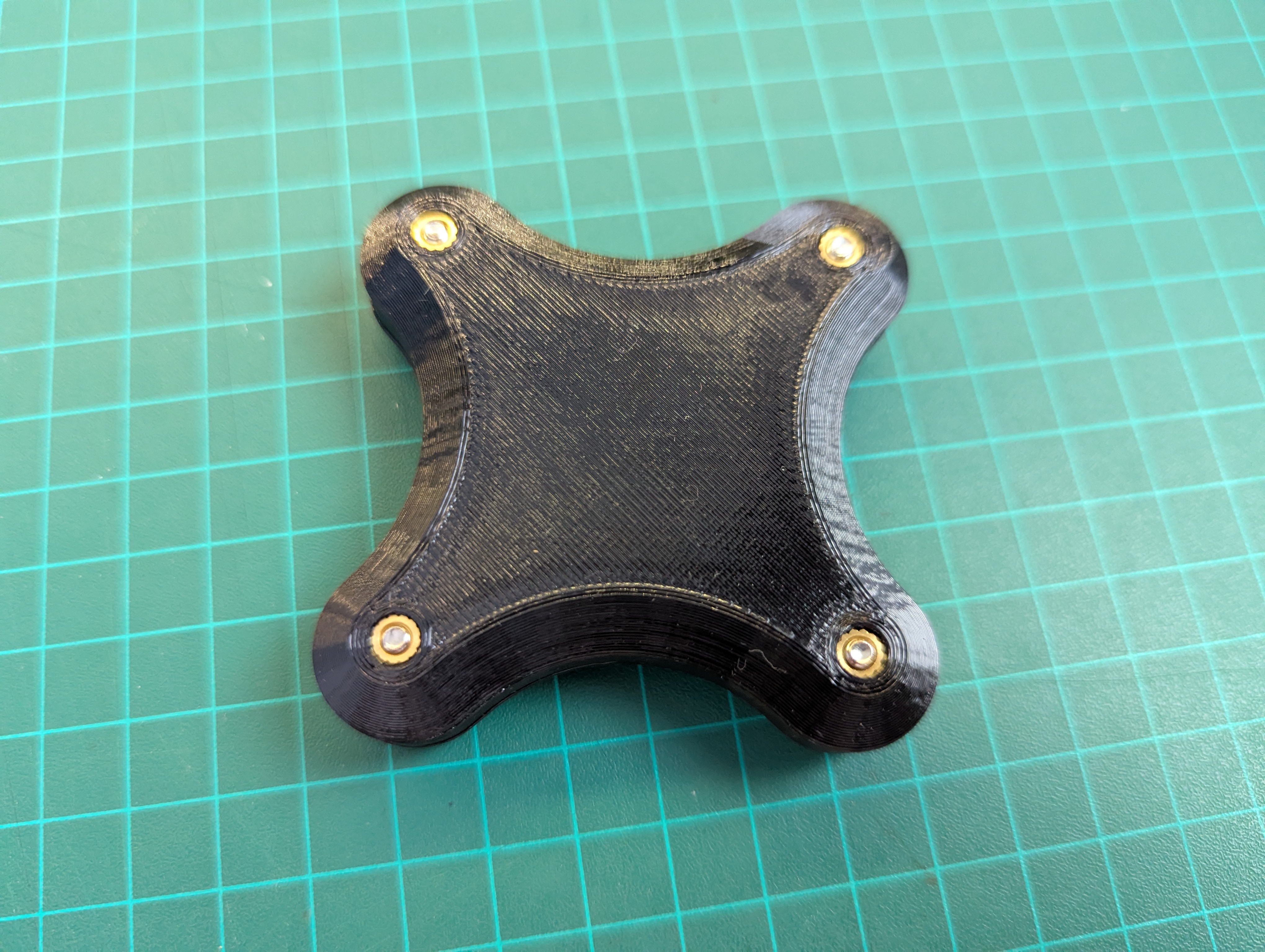 Mili MiTag rugged clamp case