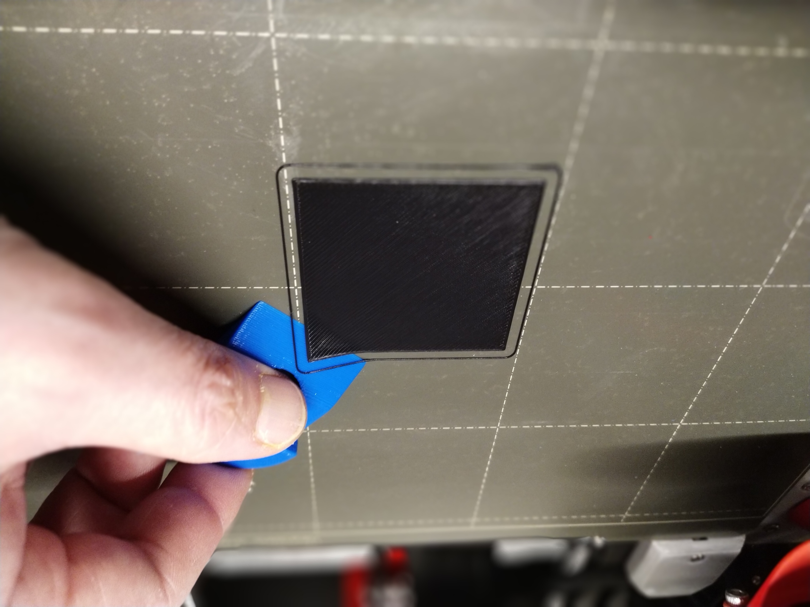 Minimalistic print remove scraper