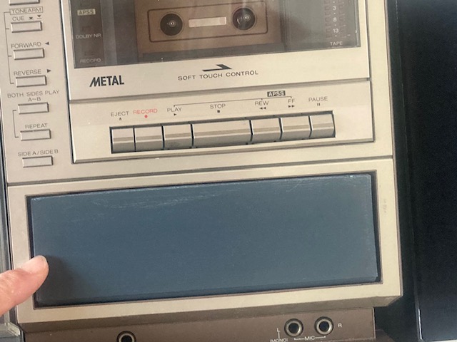 SHARP VZ-3000 control lid door