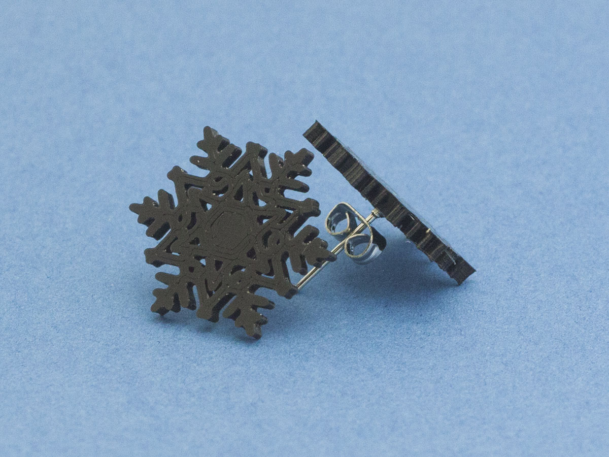 Miniatura 3 do modelo 3D Stud earrings snowflake 1