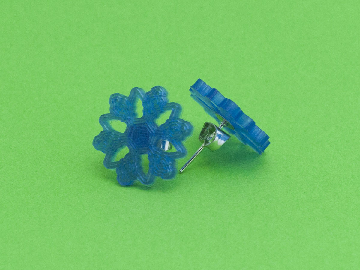 Miniatura 3 do modelo 3D Stud earrings snowflake 4