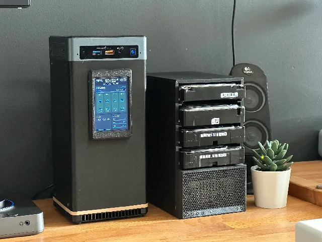The NUS (Next-Unit of Storage) - NUC based NAS