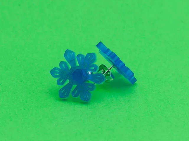 Stud earrings snowflake 5