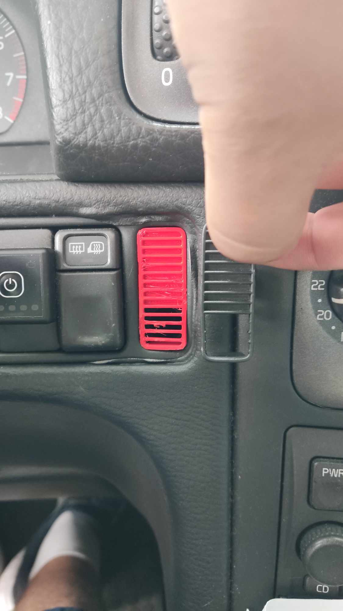 Volvo V70 1st gen AC probe cover (no support needed).