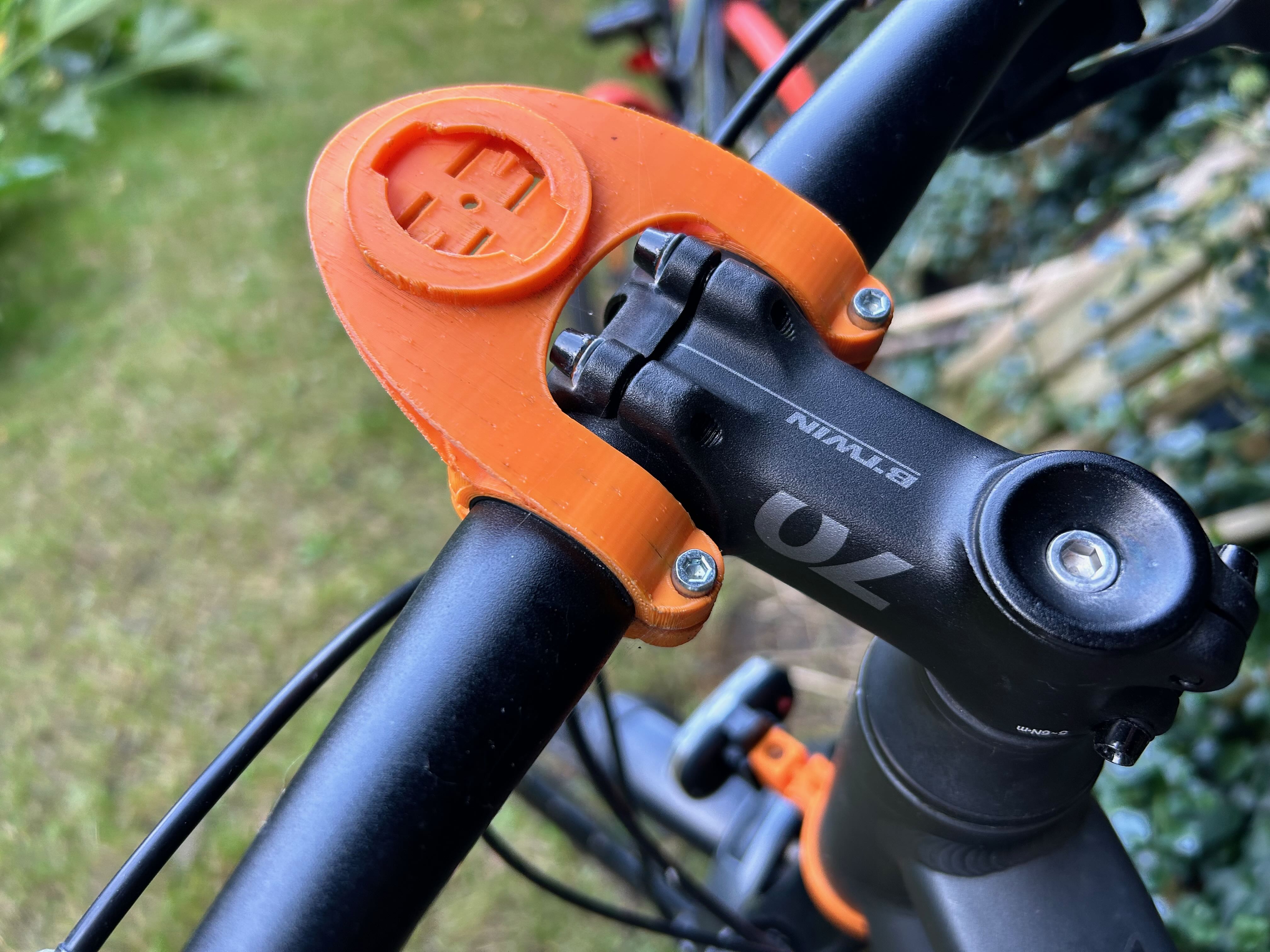 Garmin bicycle computer holder