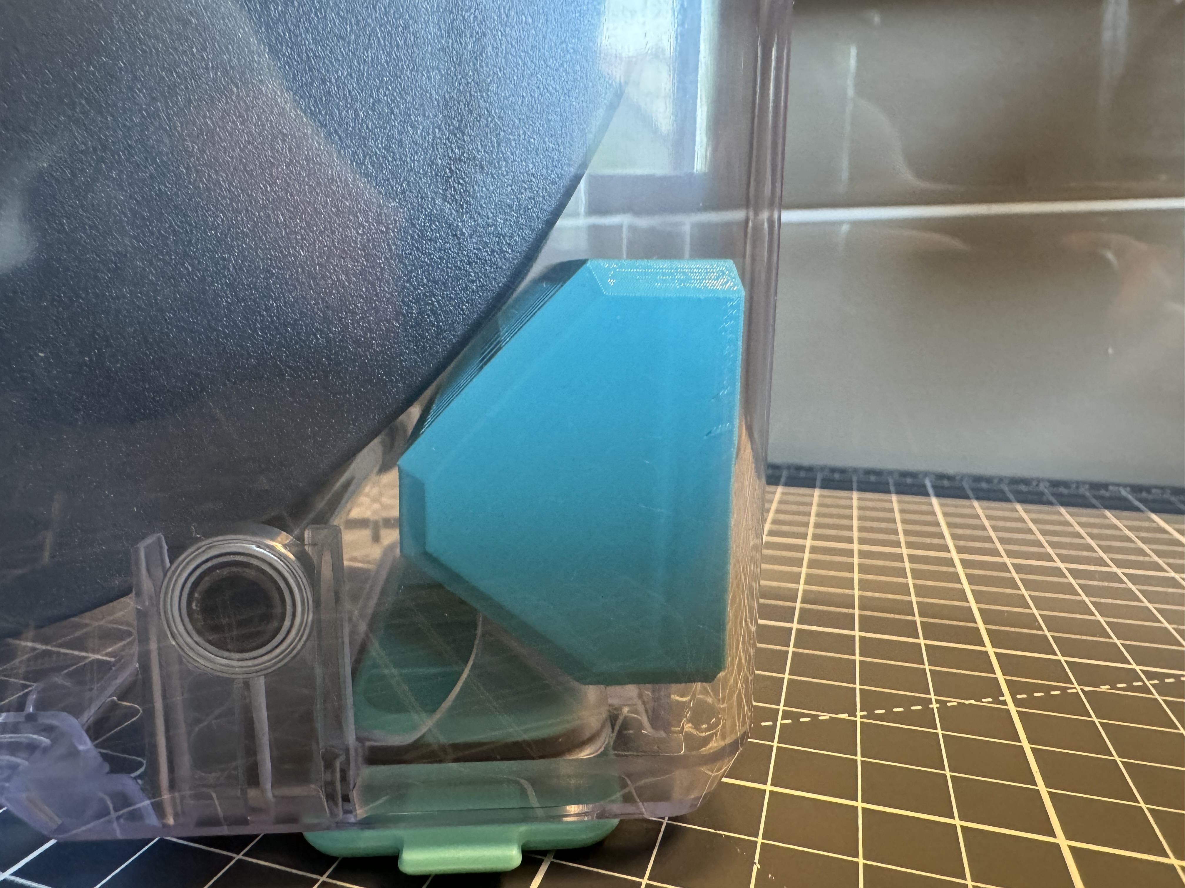Miniatura 6 do modelo 3D PolyDryer Extra Desiccant Container