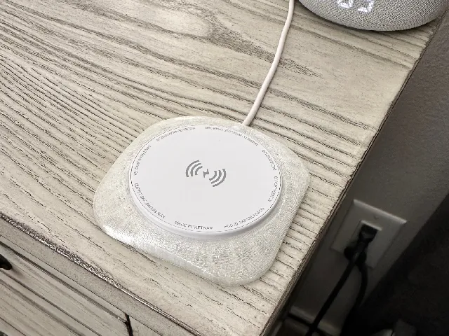 MagSafe Puck - Bestbuy Essentials