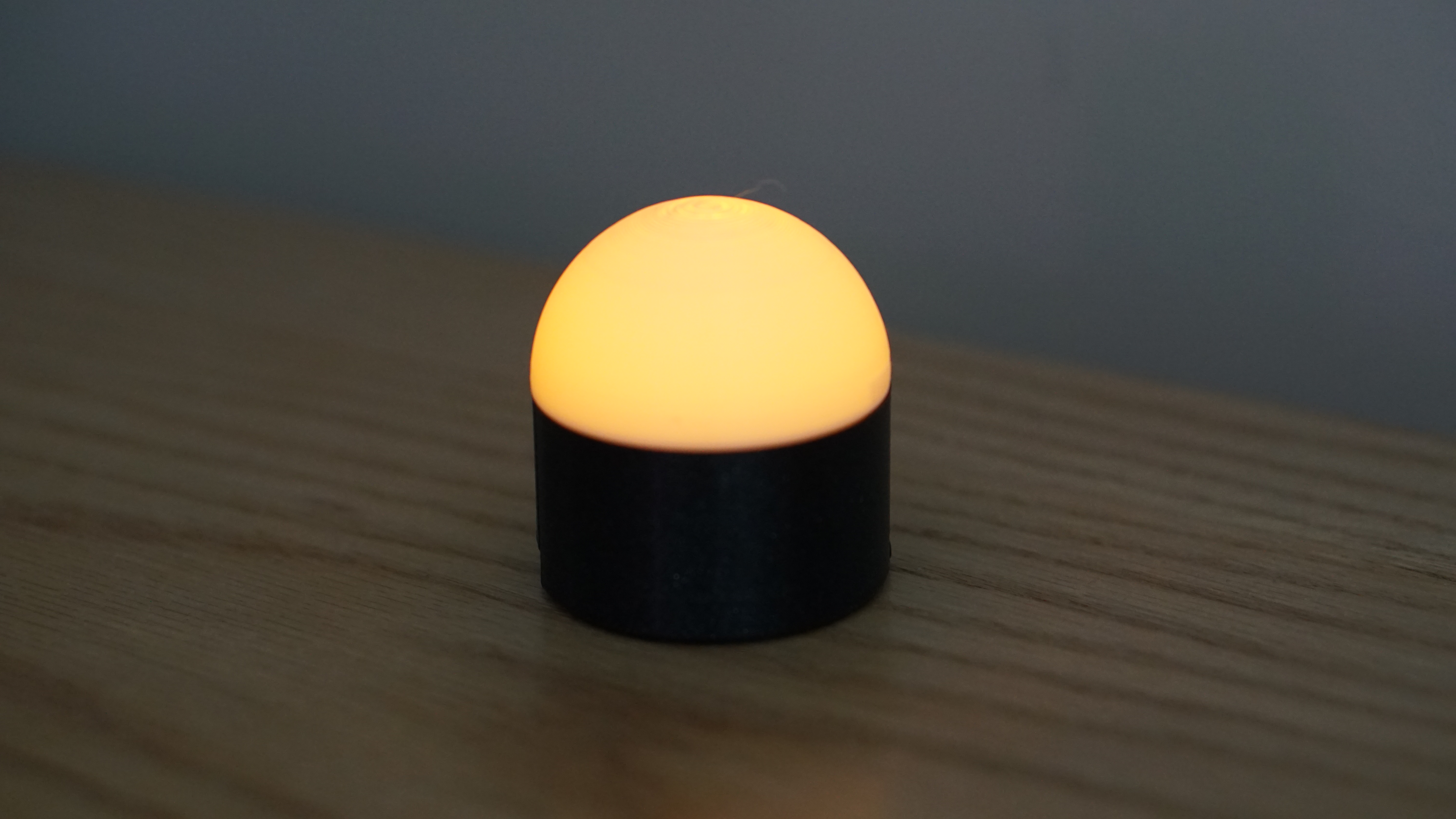 Miniatura 4 do modelo 3D Tent Light / Camping Lantern