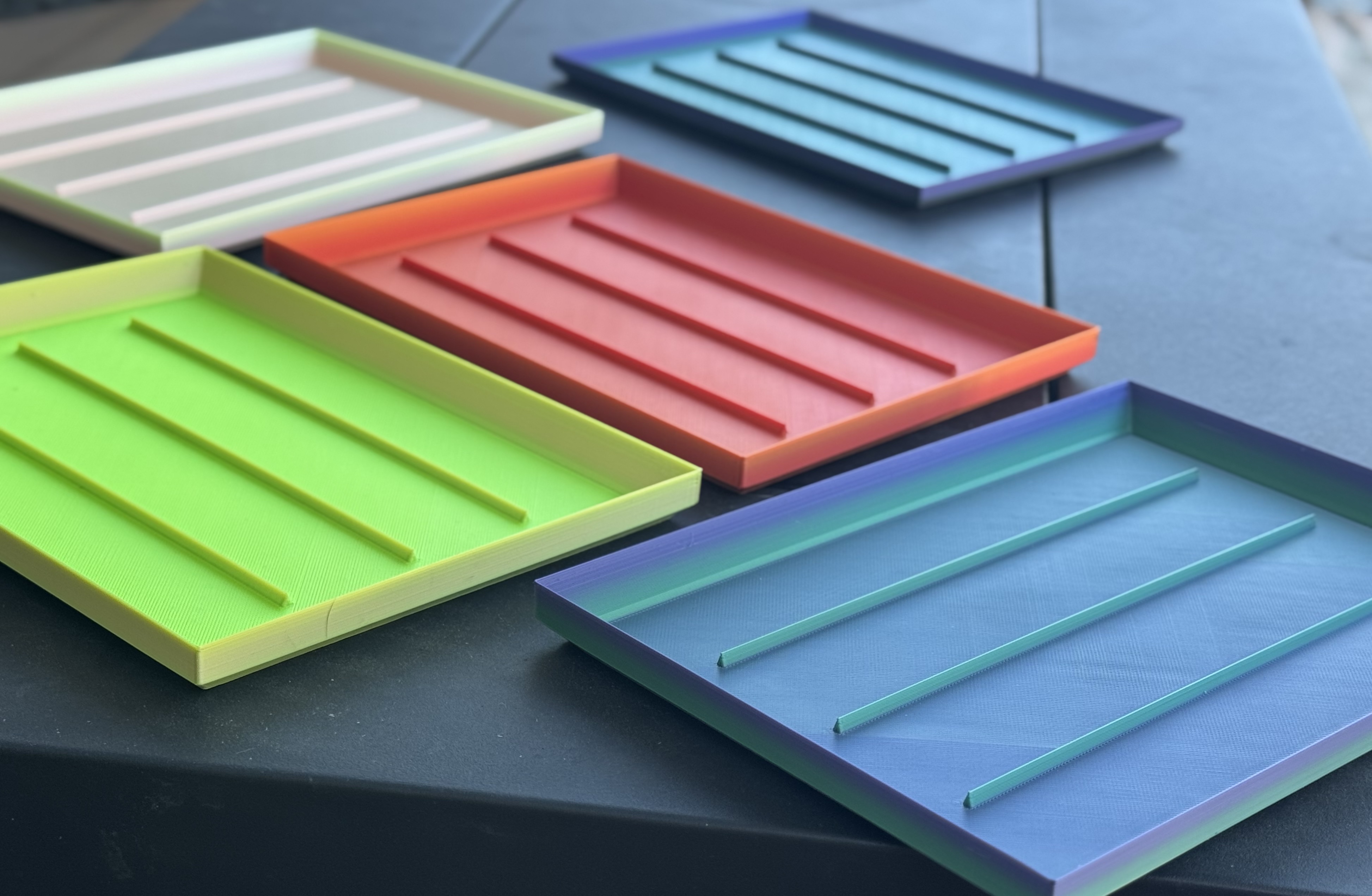stackable-tray-with-ridges-or-no-ridges-by-angelo-download-free-stl