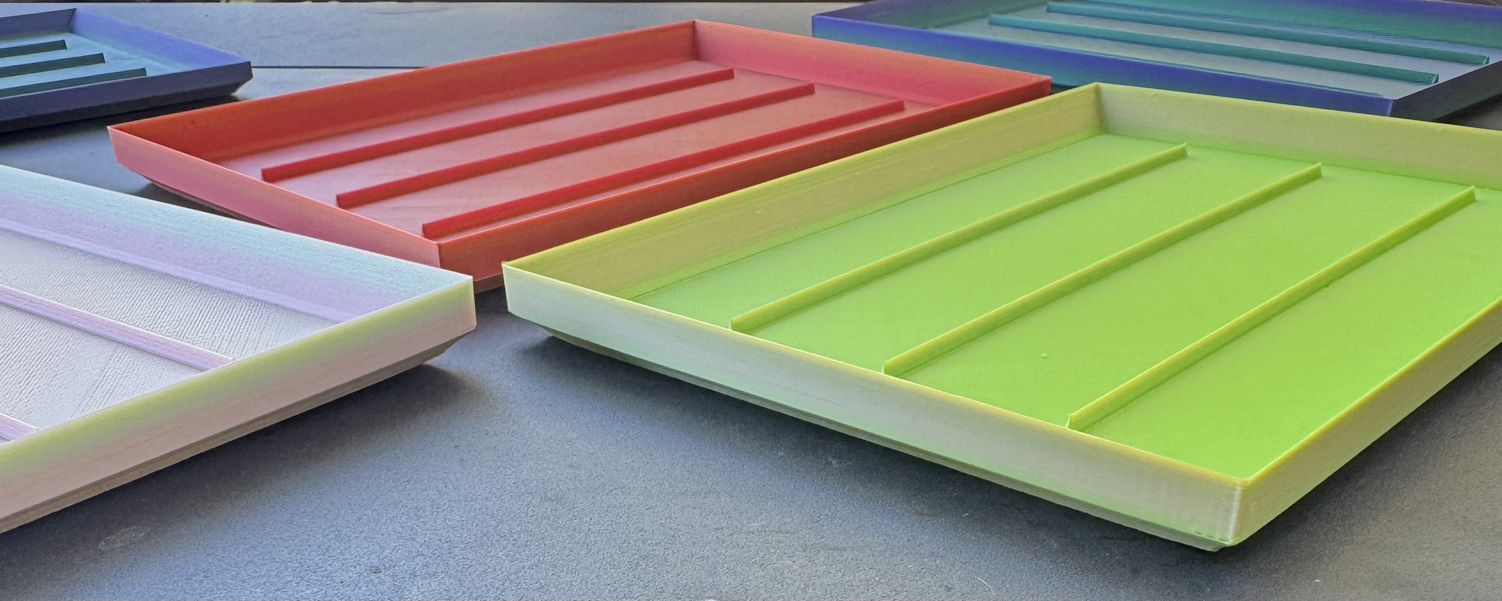 stackable-tray-with-ridges-or-no-ridges-by-angelo-download-free-stl